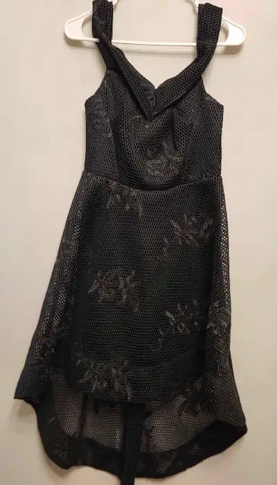 RIVER ISLAND Black woman's dress. Size 12 UK