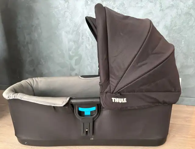 Thule Urban Glide 2 Stroller Bassinet - Black in Strollers, Carriers & Car Seats in Ottawa - Image 4