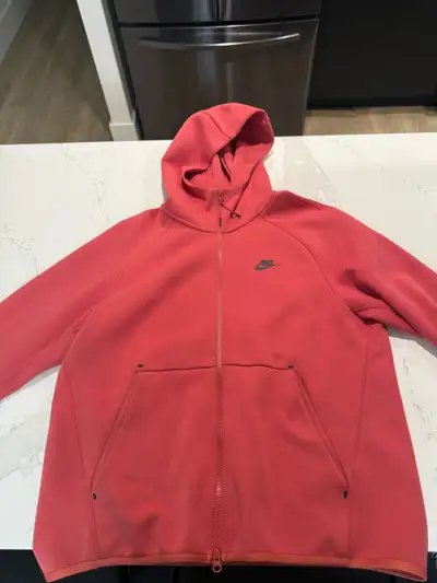 Nike tech fleece sweater , View more