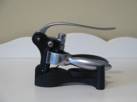 Wine Corkscrew with foil cutter and stand