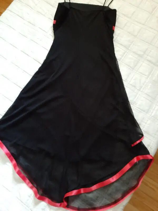 ROBE NOIR in Women's - Dresses & Skirts in Trois-Rivières - Image 3