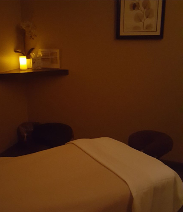 $45/60 minutes massage by trainees - City of Toronto in Massage Services in City of Toronto