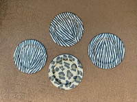 4 African Wildlife Pattern Painted Metal Coasters