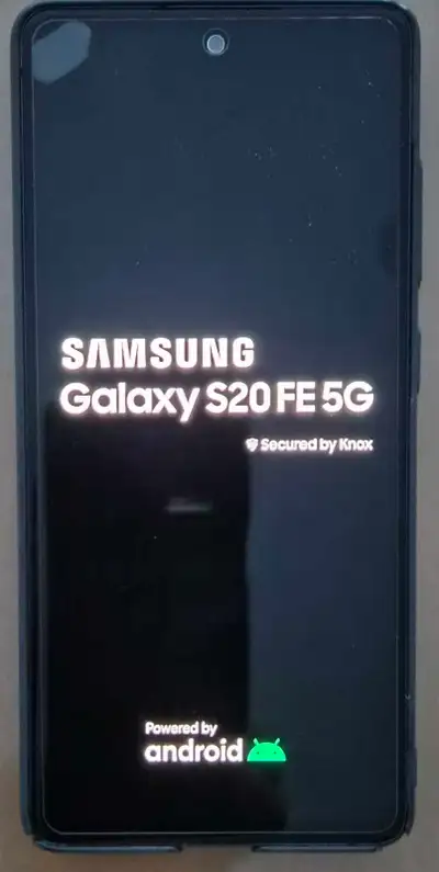I'm selling a used Samsung Galaxy S20 FE 5G that's in good condition and fully functional. This phon...