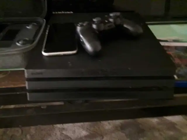 ps5 games,ps4,drone,iphone 11, Samsung in General Electronics in Saskatoon - Image 8