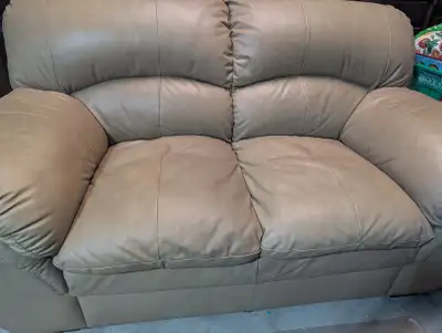 Couch Leather, View more