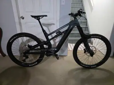 2022 Canyon Torque:ON 7 E-Mountain Bike, View more