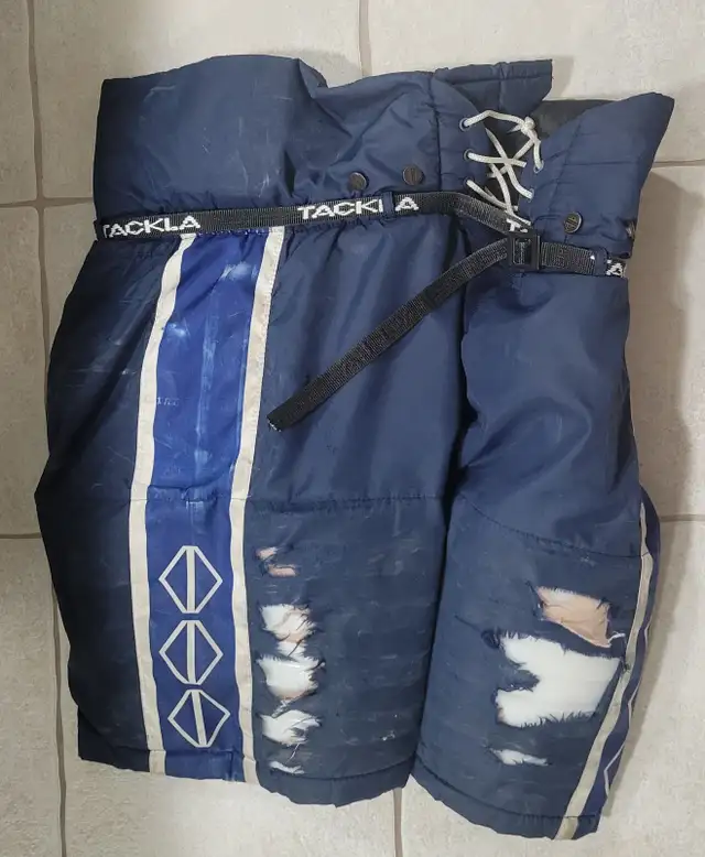 Men's Senior Hockey Pants in Hockey in Edmonton - Image 2