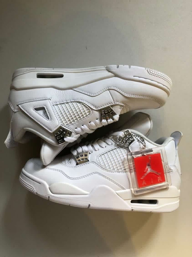 Jordan 4s and Dunks Men's Shoes Hamilton Kijiji