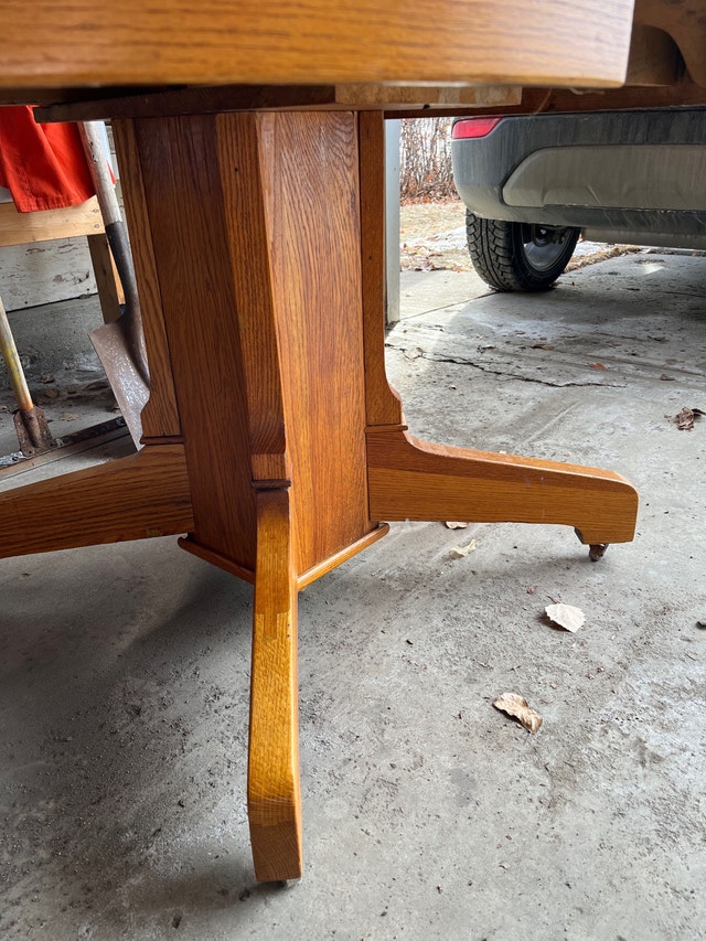 Oak table Dining Tables & Sets Calgary Kijiji