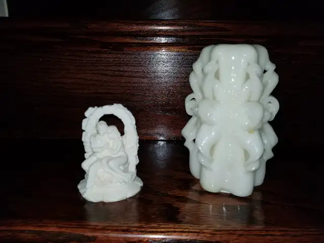 Celebration Candle & Figurine in Arts & Collectibles in Mississauga / Peel Region - Image 2
