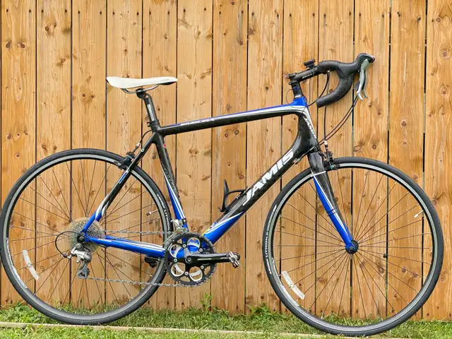 Jamis Venturi 58cm Full Carbon  Shimano Tiagra