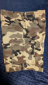 Men short size 36 Oshawa / Durham Region Toronto (GTA) Preview