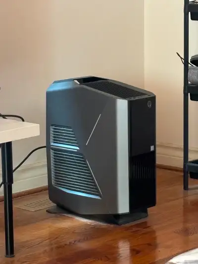 Alienware Aurora R8, View more
