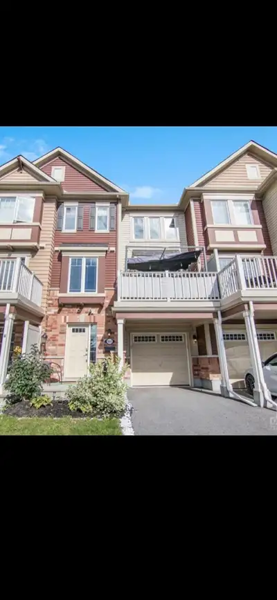 Well maintained town home on Maple Grove Rd. Responsive and professional land lord. Looking for long...