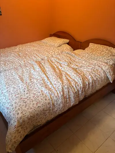 Twin beds, View more
