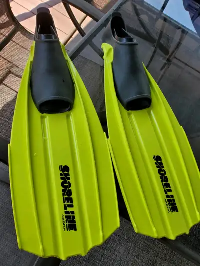 Snorkel/Dive Fins - Akona Shoreline $35, View more