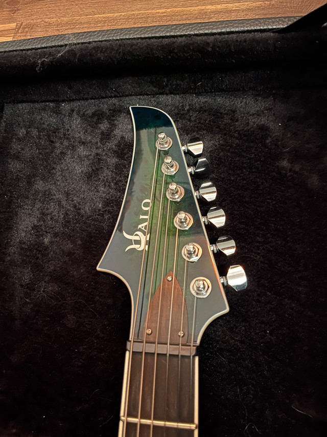 Halo Merus 6 string guitar  dans Guitares  à Ville de Montréal - Image 3