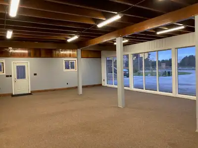 Very clean with Large Windows Facing the Road and lots of natural light space for lease. Ground leve...