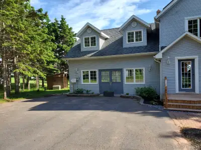 Oceanfront 1bdr apartment for rent starting Sept 1st 2025 for at least until the end of May 2026 (lo...