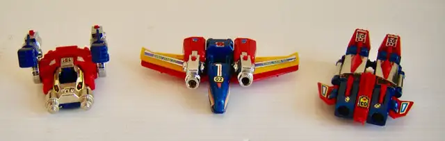 Vintage Three in One King Dam Takara Diaclone Transformers 1980s in Arts & Collectibles in City of Toronto - Image 3