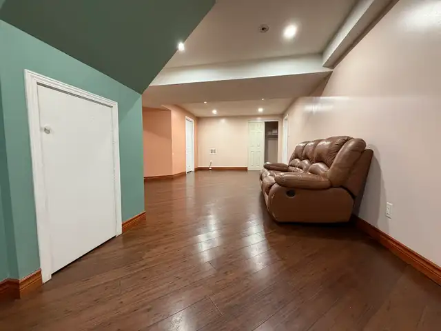3 bedroom basement for rent in Scarborough  in Long Term Rentals in City of Toronto - Image 7
