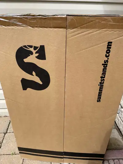 Summit Viper Ultra Climb Treestand - Brand New, View more