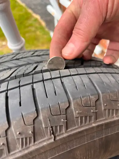 Bridgestone Alenza Sport all season/summer tires, 235/65 R17 104H, 20000 - 25000 km. out of 50000 km...