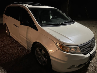 2013 Honda Odyssey Touring Edition 