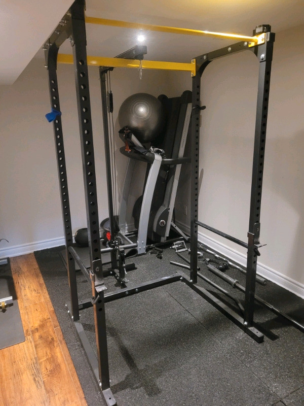 Northern lights power rack lat pulldown 220 lbs rubber weights