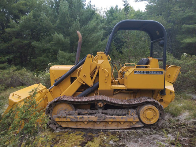 John Deere 350b diesel crawler Dozer + winch in Heavy Equipment in Markham / York Region - Image 3