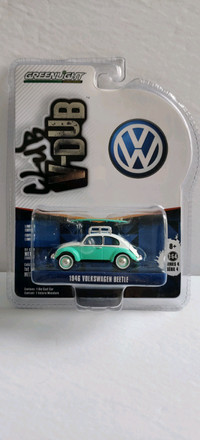 Greenlight VDub VW 1946 Volkswagen Beetle with surf board