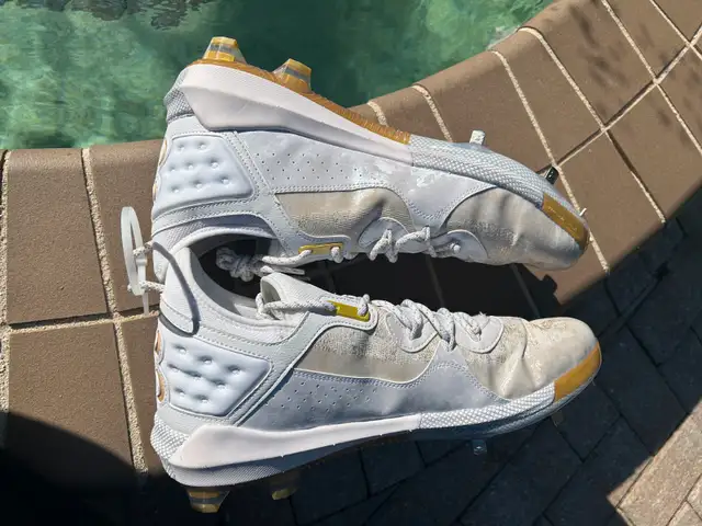 Under Armour Bryce Harper 8 Low ST Baseball Cleats Size 16 - New in Baseball & Softball in Markham / York Region - Image 10