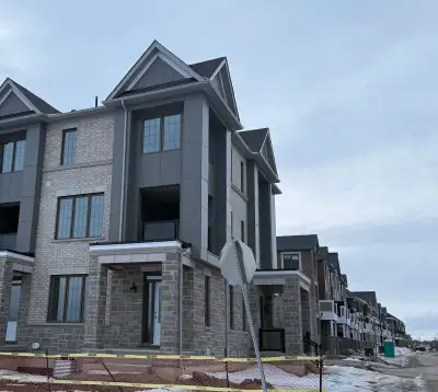 Corner Townhouse Total: 4 Bed 4 Baths 2 Master Bedrooms, One on Ground Level and One on Third Level...