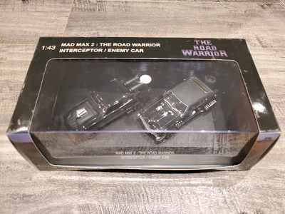 Ultra Rare BNIB 52745 1:43 Diecast Autoart Mad Max 2 The Road Warrior Interceptor / Enemy Car Includ...