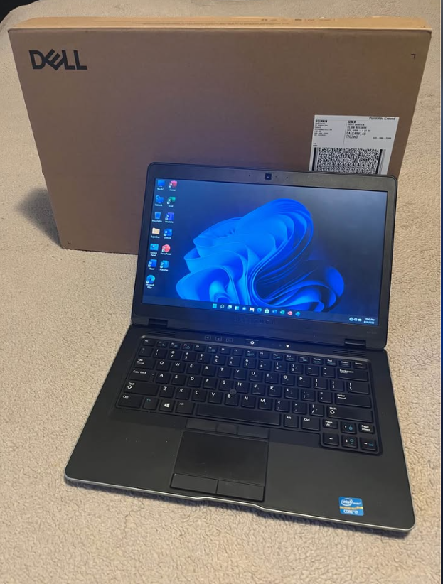 i7 Boxed like new Dell 6430u windows 11 office 2024