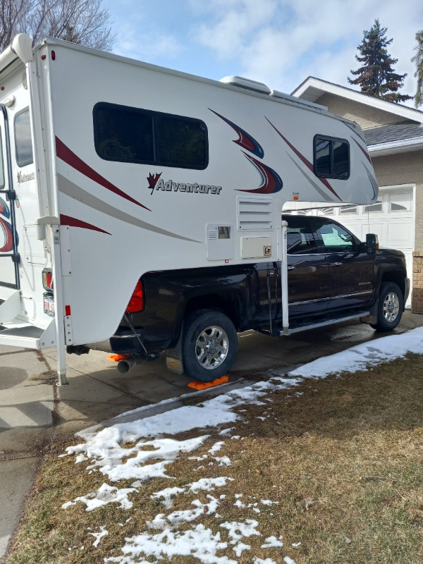 2016 Adventurer ALP 86FB Truck Camper in Travel Trailers & Campers in Calgary - Image 2