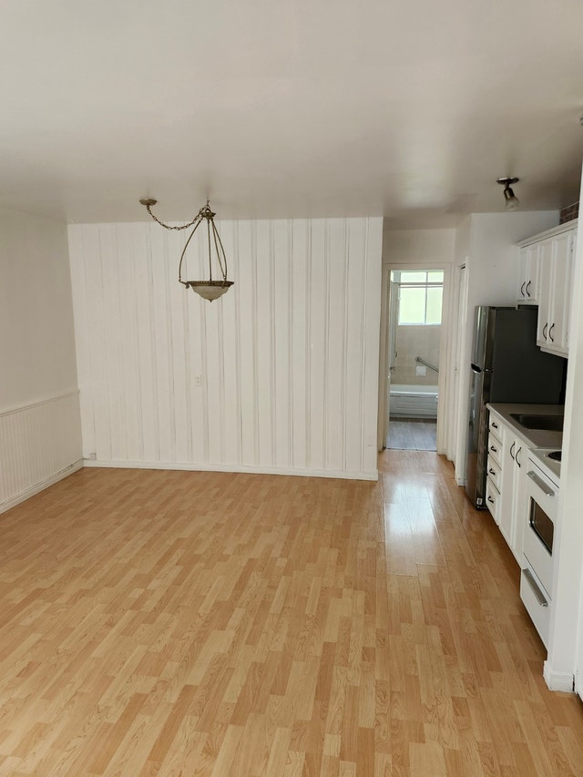 3 1/2 jonquiere semi meuble, chauffe eclaire — photo 2