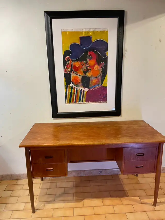 Mid-Century Modern Teak Desk in Desks in City of Toronto - Image 6