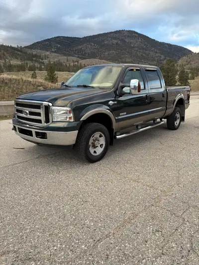 Selling my 2007 F350 King Ranch. Really nice shape for the year with the cattle hide interior. Tons...