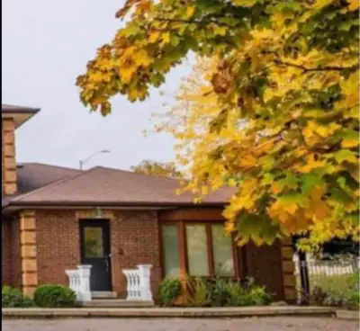 Spacious 3-Bedroom Plus Living Space for Rent  Mississauga