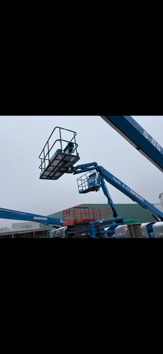 Genie S45, $19000, Deutz 4x4, 2012, Fully Certified, 4065 Hrs in Heavy Equipment in Hamilton - Image 3