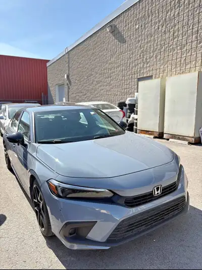 Hi…. I am looking for delivery job. I am able to drive 1000 km per day..i have full g license as wel...
