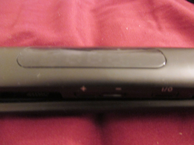 Conair Boutique 1” Straightener 400 Degrees Fahrenheit dans Santé et besoins spéciaux  à Ville de Montréal - Image 2