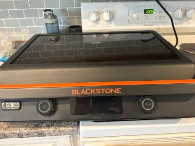Blackstone E Griddle 22”, View more