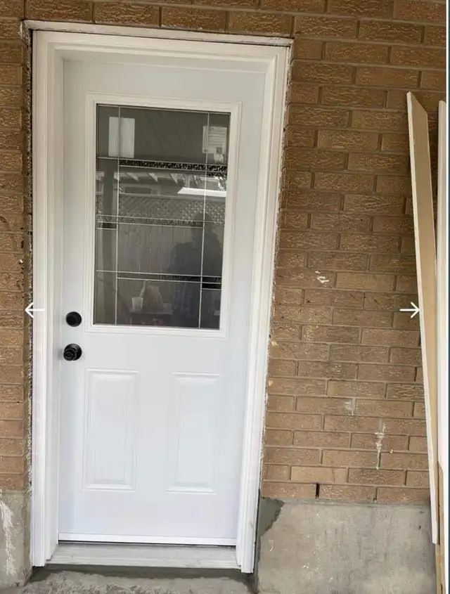 looking for roommates in Room Rentals & Roommates in Kitchener / Waterloo - Image 7