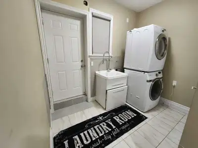 basement room for rent with big closet