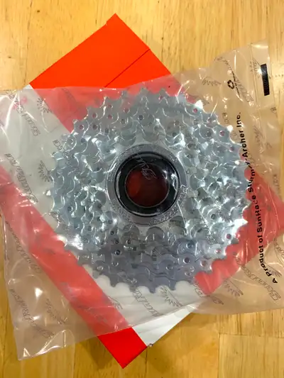 SunRace 8 speed 13-32tt freewheels NEW in box SEALED, View more