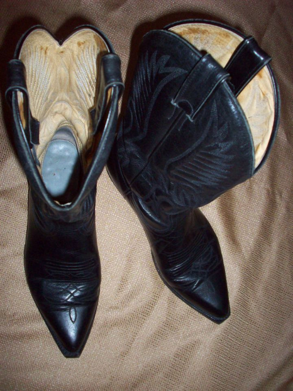 BOULET Cowboy Boots Size 8 M in Men's Shoes in Cambridge - Image 2