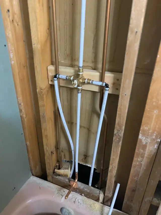 Plumbing service by experienced professionals62863245796611122
